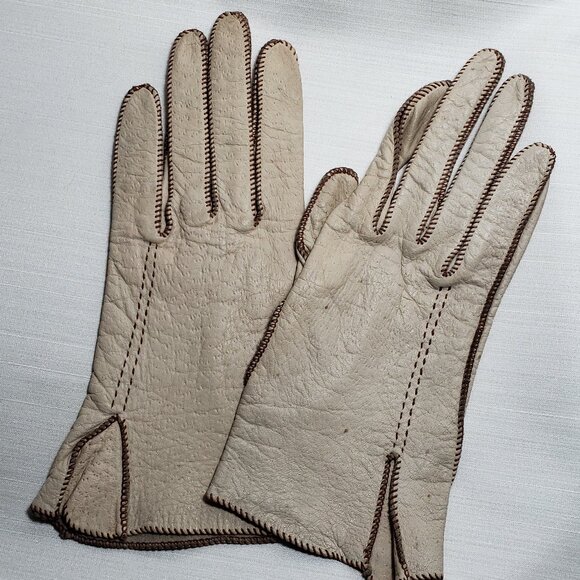 Vintage Leather Driving Gloves Beige with Brown Stitching Small Leather Driving - Picture 1 of 6